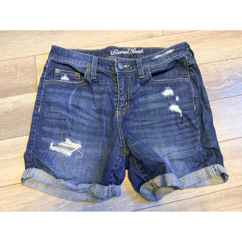 Universal Thread Size 6 28R Dark Wash Distressed Denim Cuffed Jean Shorts Womens